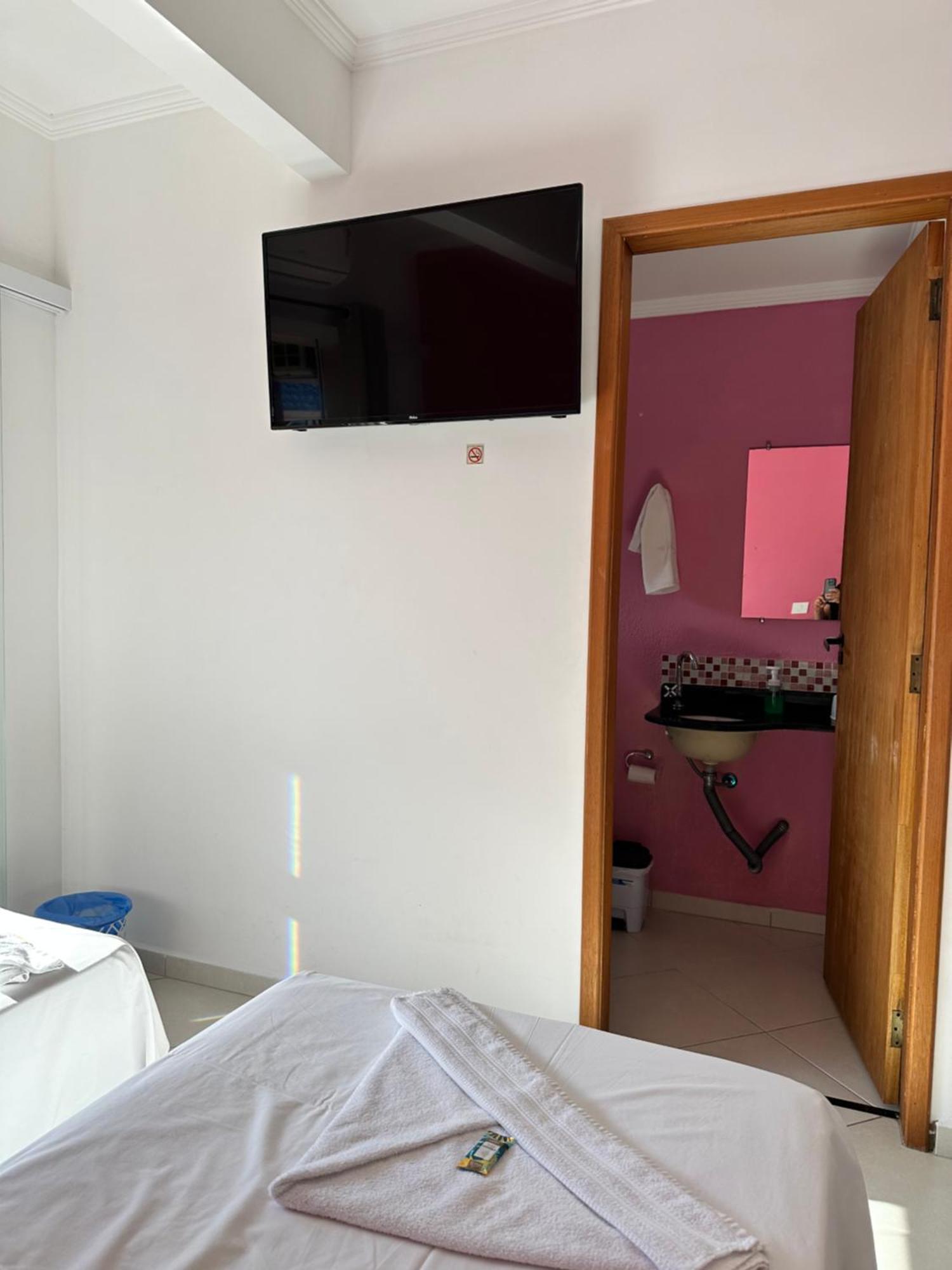 Pousada Werneck Residence Suites Ubatuba Extérieur photo